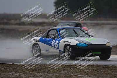 media/Nov-15-2025-CalClub SCCA (Sat) [[7bfa5a7151]]/Race/Group 4/